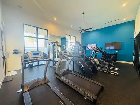 2491 SE 2nd Street Homestead FL 33033