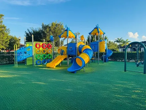 2491 SE 2nd Street Homestead FL 33033