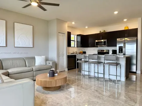 2491 SE 2nd Street Homestead FL 33033