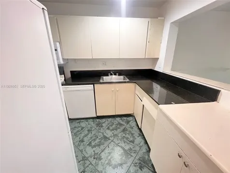 7800 S Colony Circle S Tamarac FL 33321