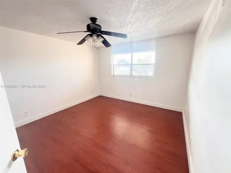 7800 S Colony Circle S Tamarac FL 33321