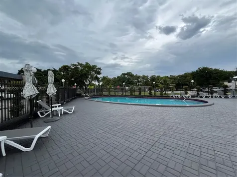 7800 S Colony Circle S Tamarac FL 33321