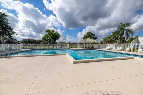 11006 N Harmony Lake Circle Davie FL 33324