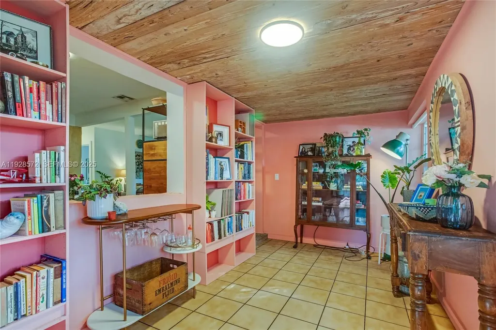 931 SW 29th Street Fort Lauderdale FL 33315