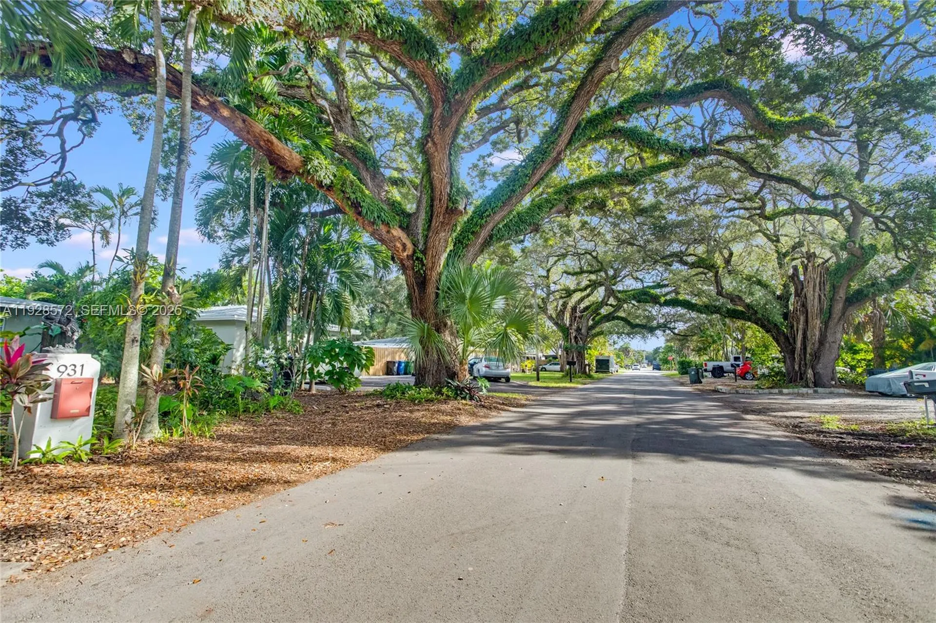 931 SW 29th Street Fort Lauderdale FL 33315