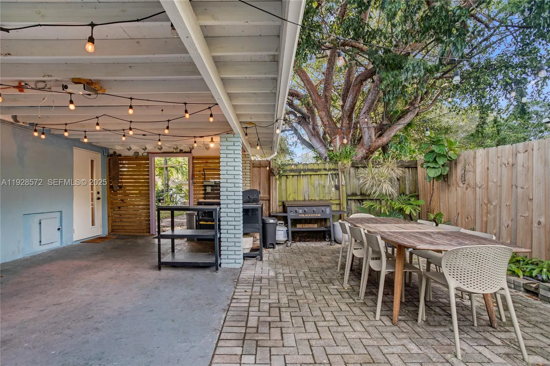 931 SW 29th Street Fort Lauderdale FL 33315