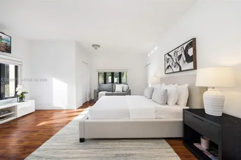 7430 SW 66th Street Miami FL 33143