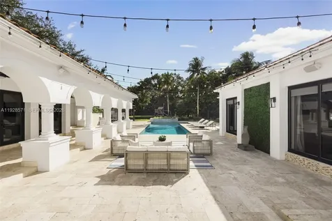 7430 SW 66th Street Miami FL 33143