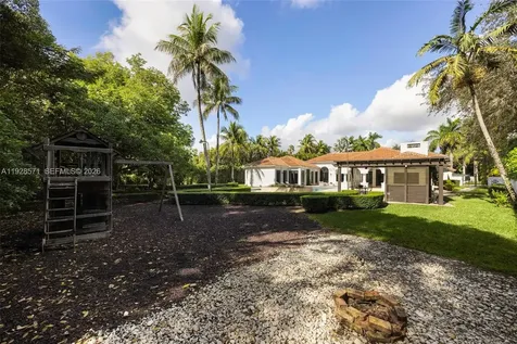 7430 SW 66th Street Miami FL 33143