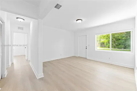 8995 SW 158th Street Palmetto Bay FL 33157