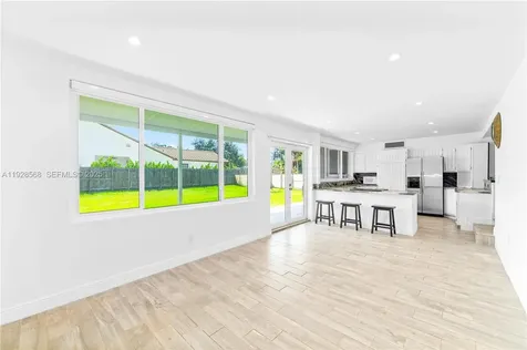 8995 SW 158th Street Palmetto Bay FL 33157
