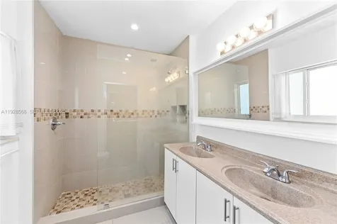 8995 SW 158th Street Palmetto Bay FL 33157
