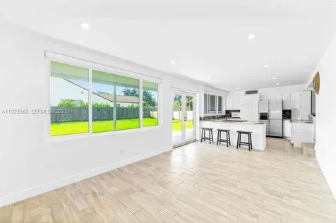8995 SW 158th Street Palmetto Bay FL 33157