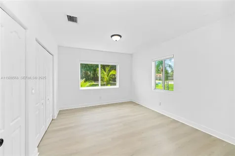 8995 SW 158th Street Palmetto Bay FL 33157