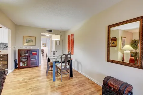 293 Mansfield G Boca Raton FL 33434