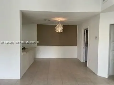 18324 NW 68 Hialeah FL 33015