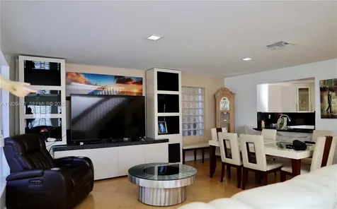 11049 SW 152nd Court Miami FL 33196