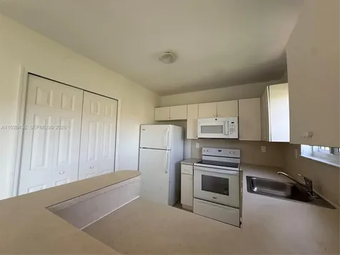 3395 NE 10th Street Homestead FL 33033