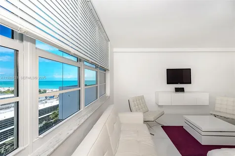100 Lincoln Road Miami Beach FL 33139