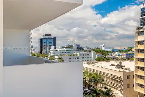 100 Lincoln Road Miami Beach FL 33139