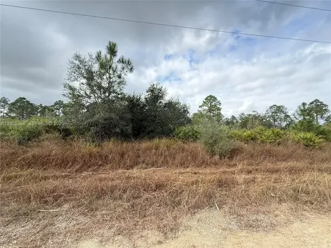 511 Louis Lehigh Acres FL 33972