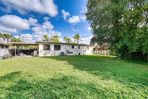 6550 SW 27th Street Miami FL 33155