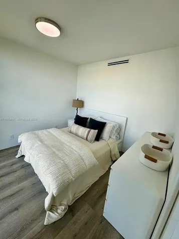 1121 Crandon Boulevard Key Biscayne FL 33149