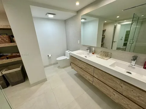 1121 Crandon Boulevard Key Biscayne FL 33149
