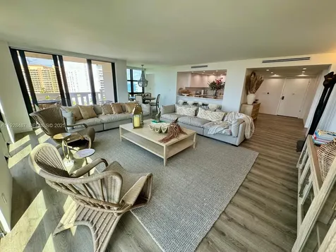 1121 Crandon Boulevard Key Biscayne FL 33149