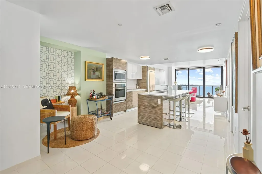 460 NE 28th Street Miami FL 33137