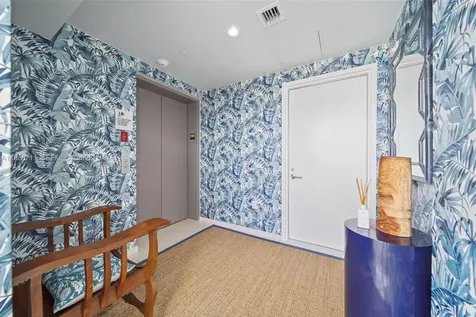 460 NE 28th Street Miami FL 33137