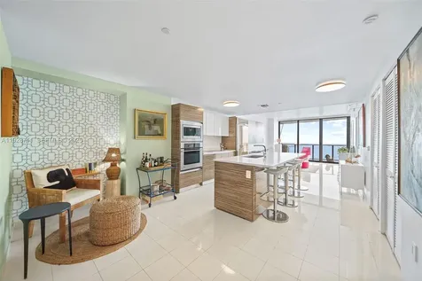 460 NE 28th Street Miami FL 33137