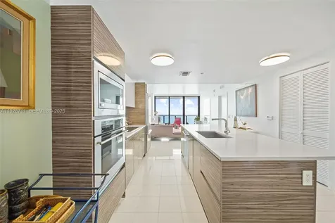 460 NE 28th Street Miami FL 33137