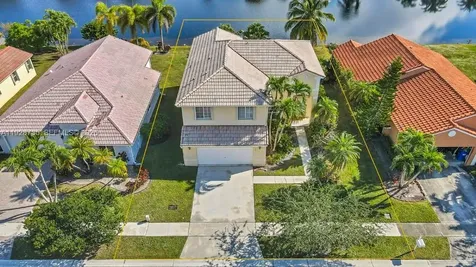 371 SW 190th Avenue Pembroke Pines FL 33029