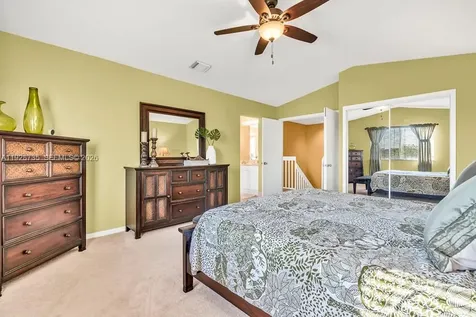 371 SW 190th Avenue Pembroke Pines FL 33029
