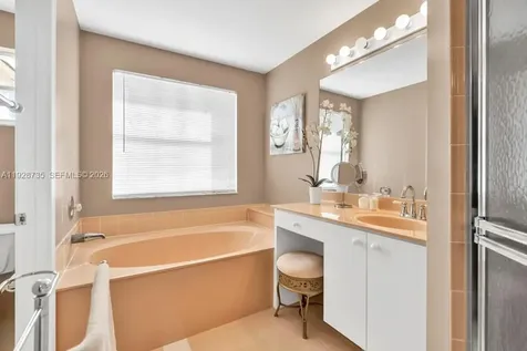 371 SW 190th Avenue Pembroke Pines FL 33029