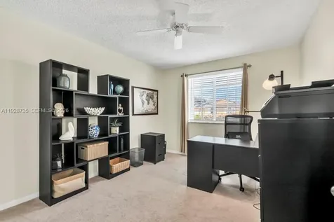 371 SW 190th Avenue Pembroke Pines FL 33029