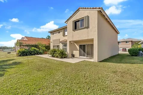 371 SW 190th Avenue Pembroke Pines FL 33029