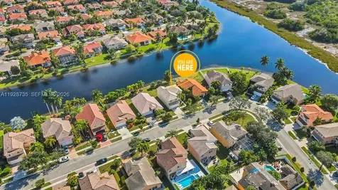 371 SW 190th Avenue Pembroke Pines FL 33029