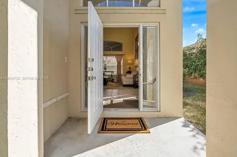 371 SW 190th Avenue Pembroke Pines FL 33029