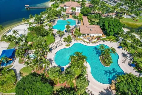 11308 NW 58th Terrace Doral FL 33178