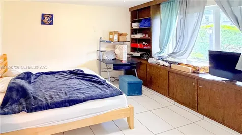 1101 NE 191st Street Miami FL 33179