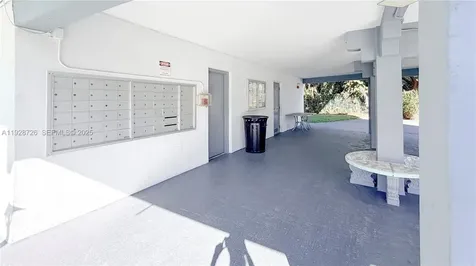 1101 NE 191st Street Miami FL 33179