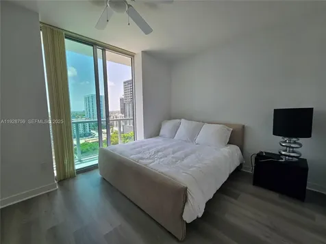 79 SW 12th Street Miami FL 33130