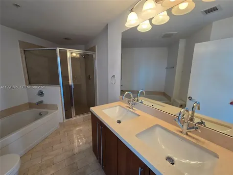 79 SW 12th Street Miami FL 33130