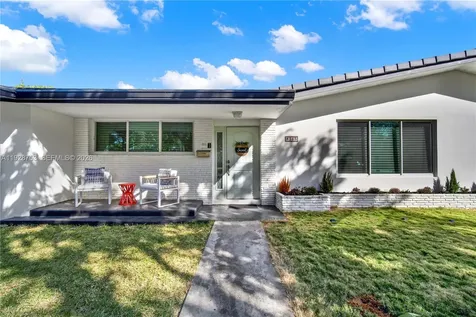 8265 SW 149th Drive Palmetto Bay FL 33158