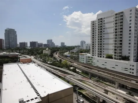 79 SW 12th Street Miami FL 33130