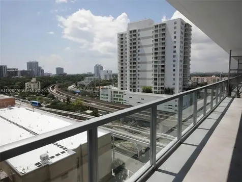 79 SW 12th Street Miami FL 33130