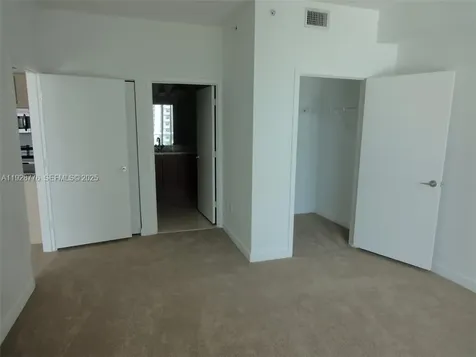 79 SW 12th Street Miami FL 33130