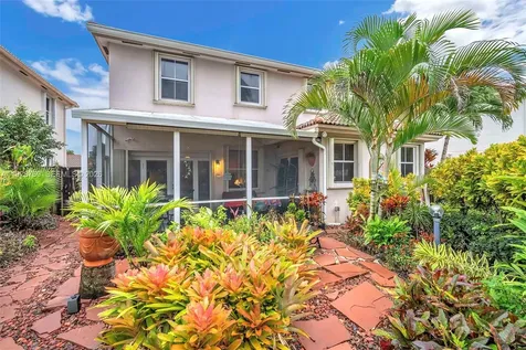 113 NW 73rd Terrace Plantation FL 33317